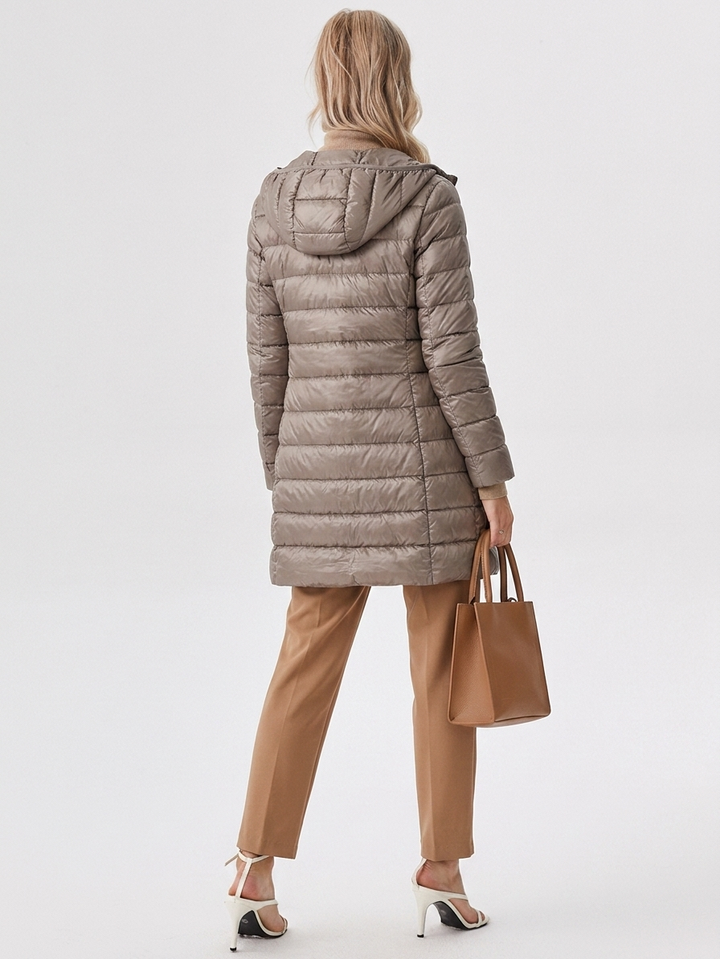 Amber | Women&